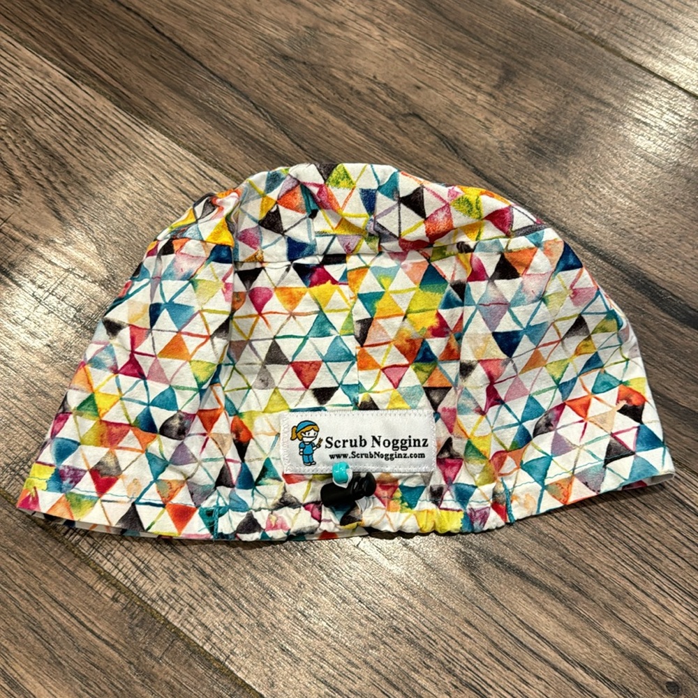 Multi-color Triangle Scrub Cap - Picture 3 of 5